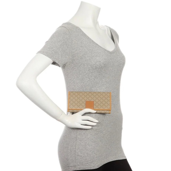 Celine Kisslock Wallet - Picture 9 of 9